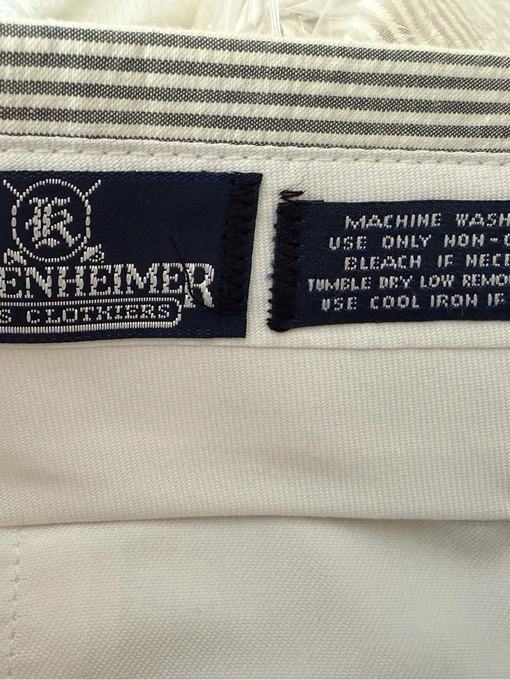Vtg KUPPENHEIMER Seersucker Casual Pants - Men's Size 38x30 - Gray/White Stripe